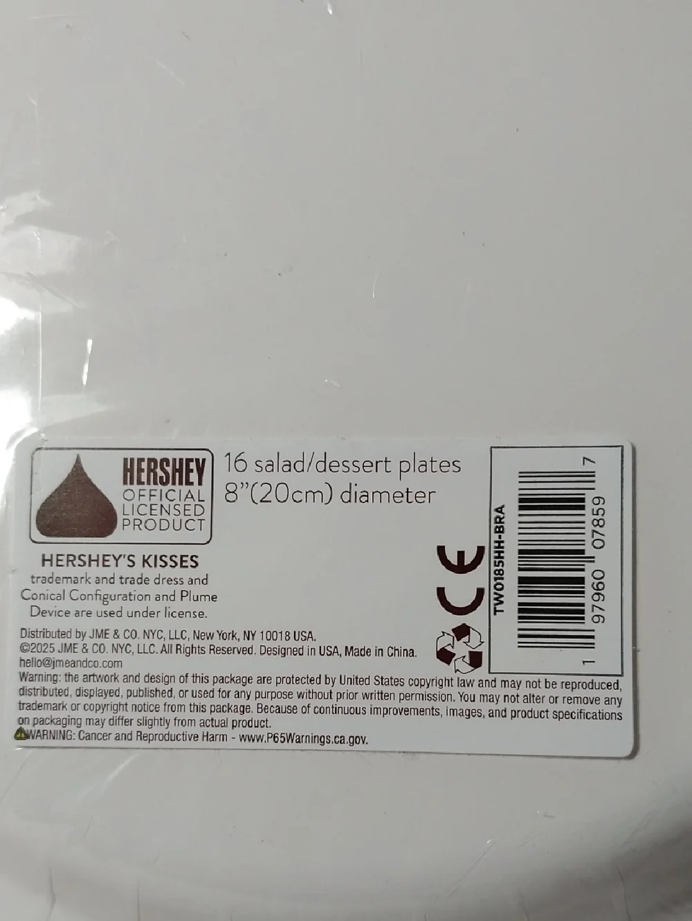 Hershey's Kisses 32 Disposable Party Plates Lot Of 2 16 Count Salad Dessert